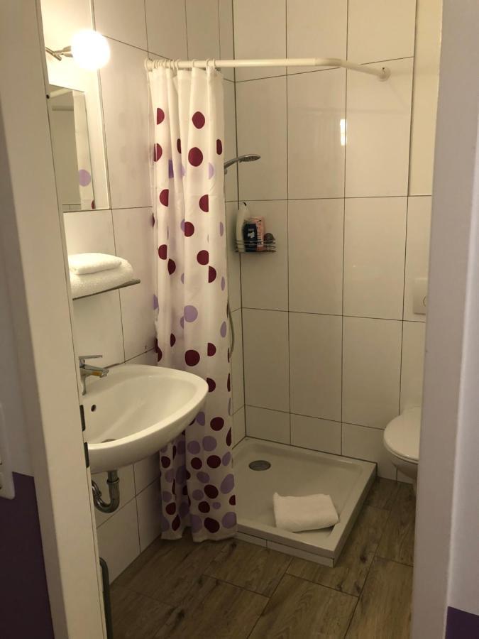 Fremdenzimmer Sas Hückelhoven Eksteriør billede