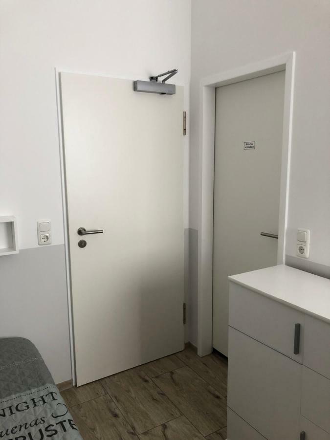 Fremdenzimmer Sas Hückelhoven Eksteriør billede