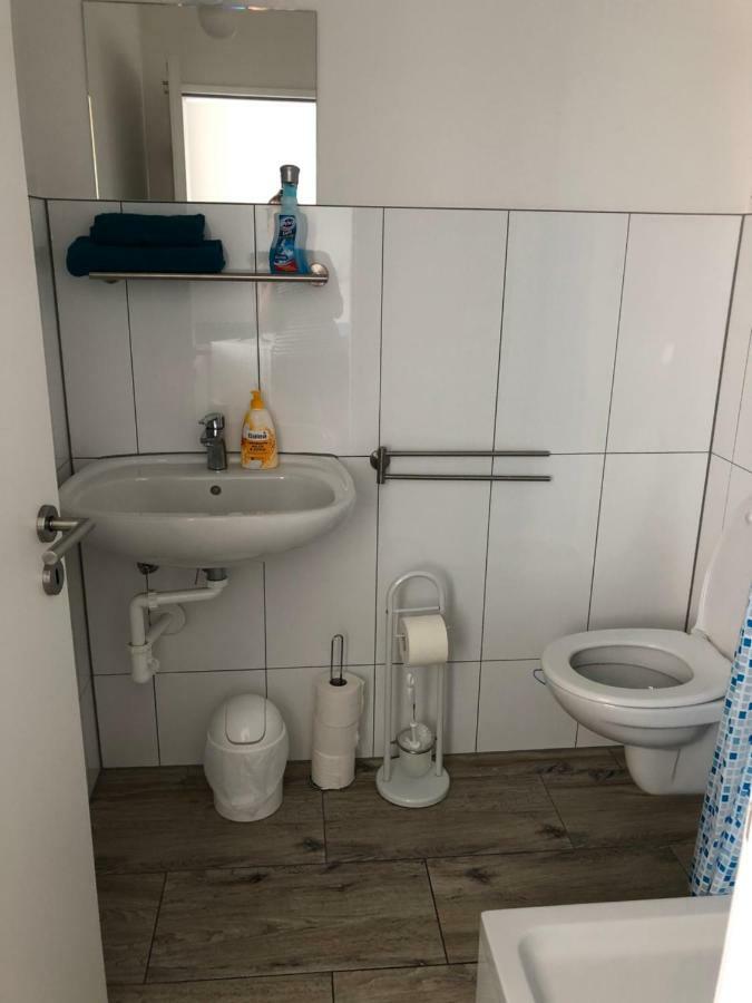 Fremdenzimmer Sas Hückelhoven Eksteriør billede